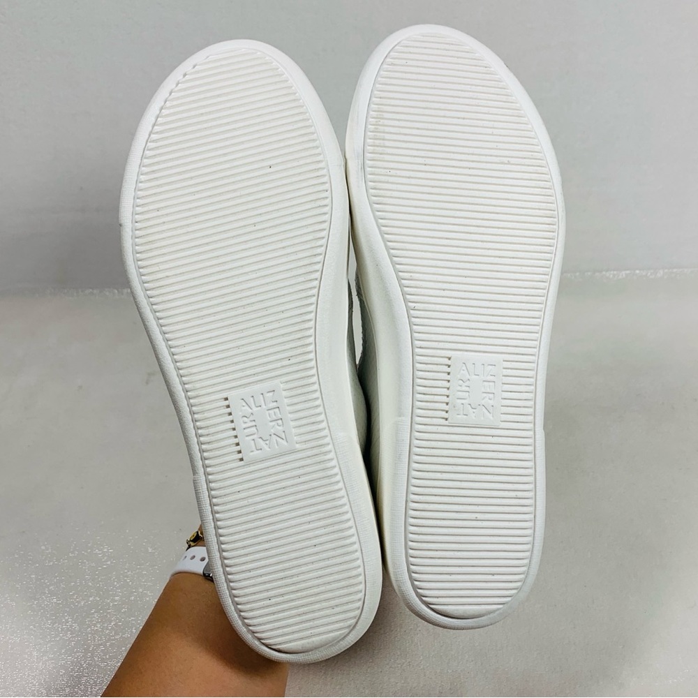 NIB Naturalizer Women’s Marianne Slip On Leather Sneaker in White Size 5.5M - Picture 4 of 13